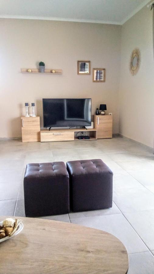 Ferienwohnung Elegant House Ormos Panagias Exterior foto