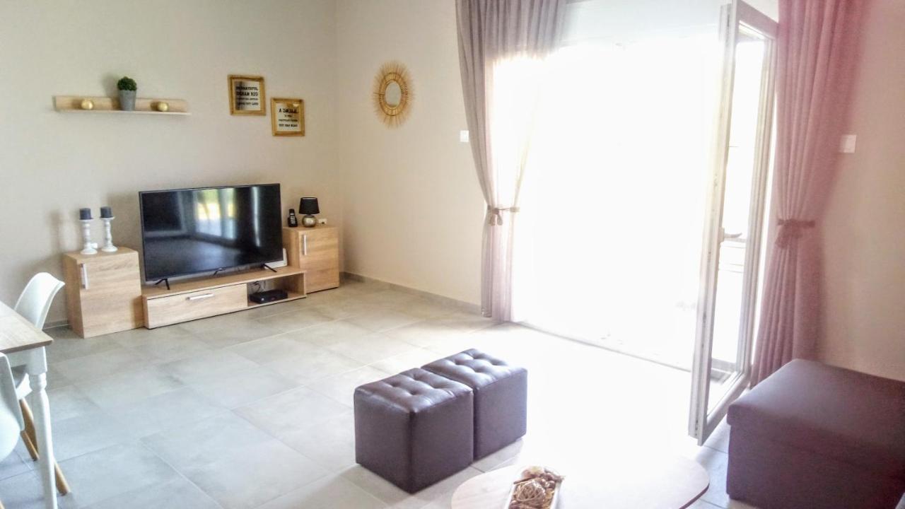 Ferienwohnung Elegant House Ormos Panagias Exterior foto